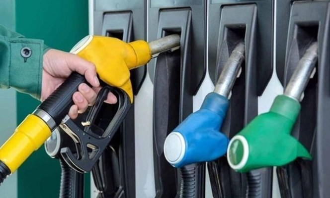 MOTORİNDE İNDİRİM BEKLENTİSİ MOTORİNDE İNDİRİM BEKLENTİSİ